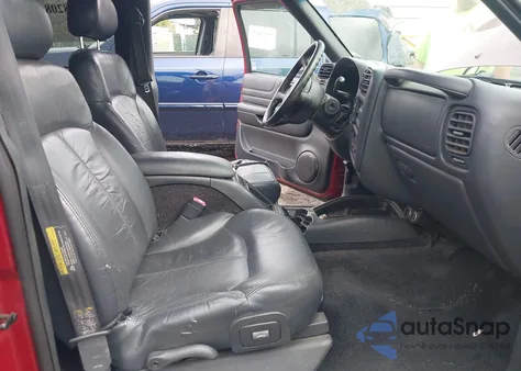 2002 Chevrolet Blazer Ls z USA, uszkodzony, nr VIN 1GNDT13W32K134109